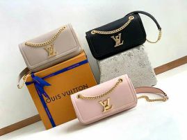 Picture of LV Lady Handbags _SKUfw134680120fw